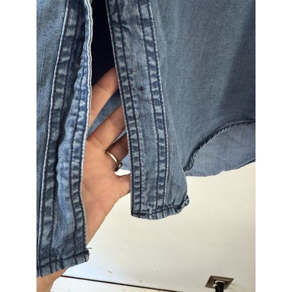 Hester & Orchard Blue Tencel Denim Chambray Button Up Shirt Women’s Size Small - Picture 6 of 8